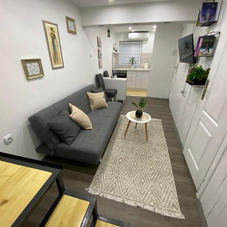 Queen Apartmancic Zaječar Esterno foto